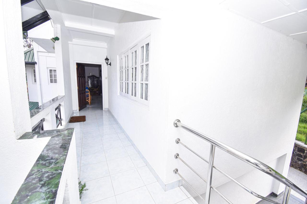 St. Anne Holiday Bunglow นูวาราเอลิยา ภายนอก รูปภาพ
